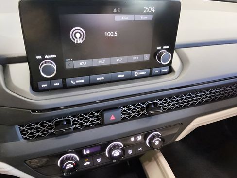 Used 2025 Honda Accord LX image 28
