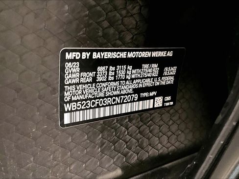 Used 2024 BMW iX xDrive50 w/ Sport Package AWD/4WD image 29