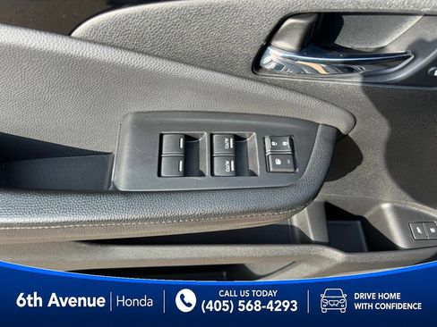 Used 2017 Honda Pilot Elite image 32