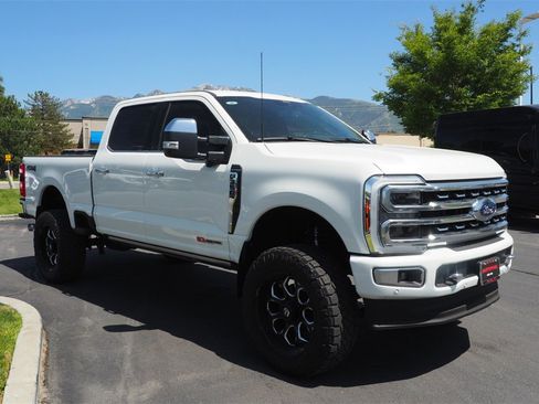 Used 2024 Ford F350 Platinum image 7
