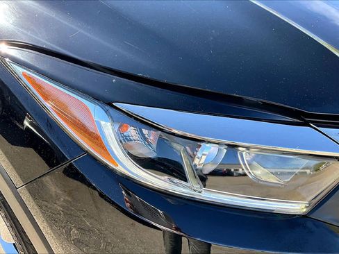 Used 2019 Honda HR-V EX image 26