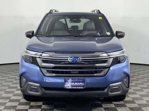 Certified 2025 Subaru Forester Limited image 6