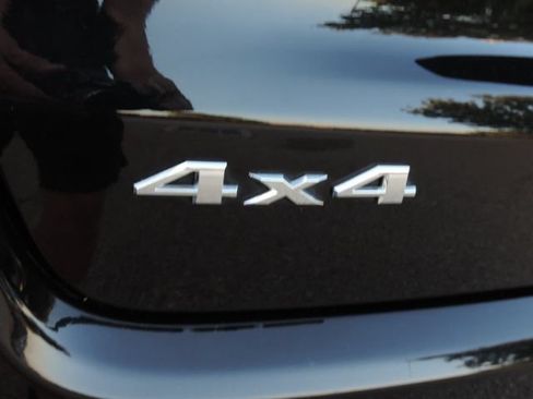 Used 2024 Jeep Compass Sport AWD/4WD image 16