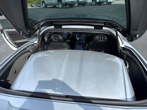Used 2010 Chevrolet Corvette Grand Sport w/ Preferred Equipment Group RWD image 22