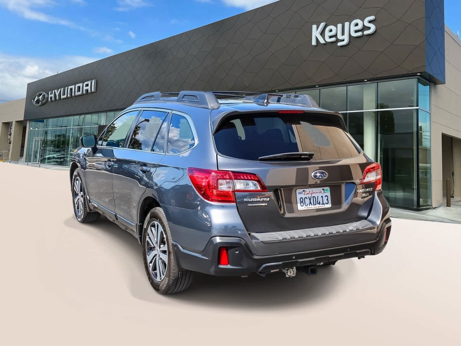 Used 2018 Subaru Outback 3.6R Limited AWD/4WD image 7