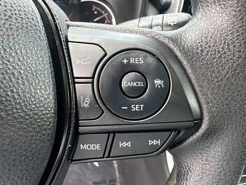 Certified 2023 Toyota RAV4 XLE AWD/4WD image 32