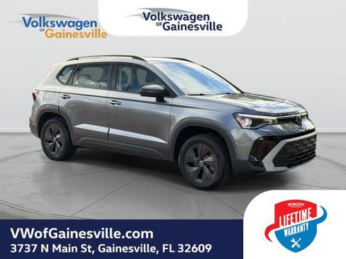 Certified 2025 Volkswagen Taos S FWD image 1