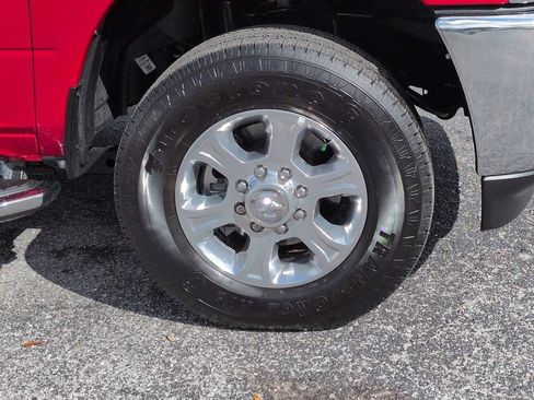 Used 2026 RAM 2500 Big Horn AWD/4WD image 10