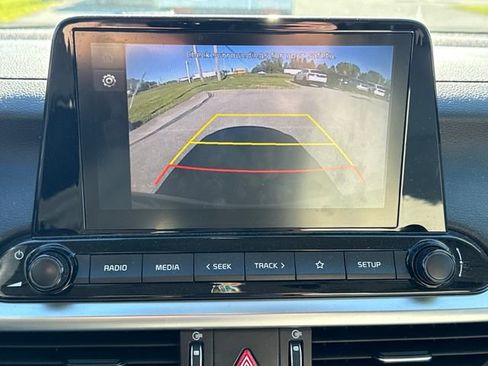 Used 2023 Kia Forte LXS w/ LXS Technology Package FWD image 25