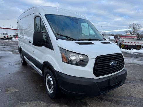Used 2019 Ford Transit 150 130 Medium Roof image 7