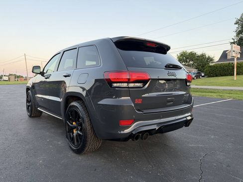 Used 2018 Jeep Grand Cherokee Trackhawk AWD/4WD image 4