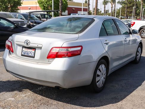 Used 2007 Toyota Camry LE image 5