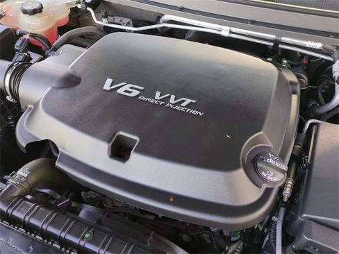 Certified 2021 Chevrolet Colorado Z71 w/ Z71 Midnight Edition image 29