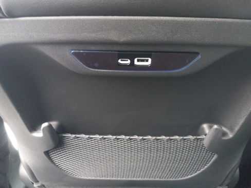 New 2026 Chrysler Pacifica Limited image 16