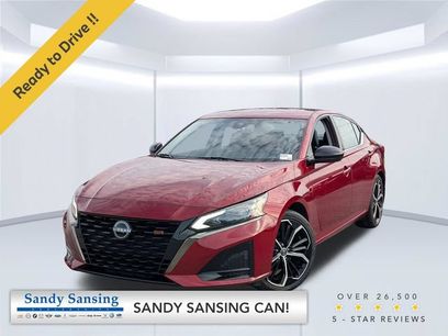 Used 2024 Nissan Altima 2.5 SR