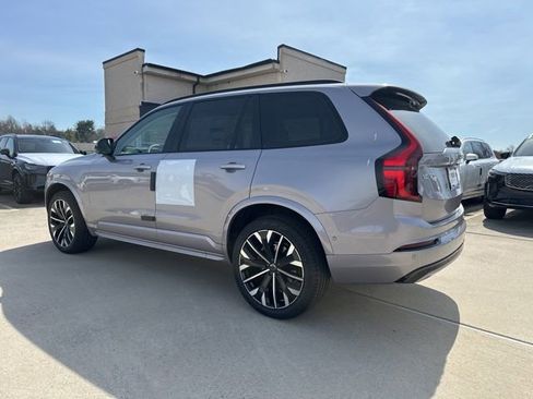 New 2026 Volvo XC90 B6 Ultra image 5