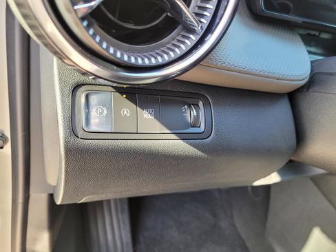 Used 2026 Chevrolet Equinox LT w/ Convenience Package II image 27