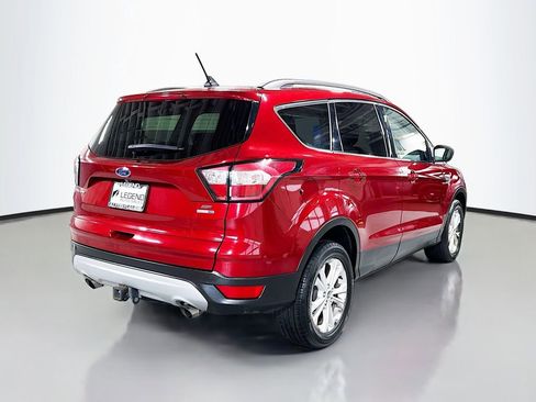 Used 2018 Ford Escape SE w/ Ford Safe & Smart Package AWD/4WD image 7
