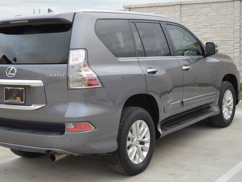 Used 2015 Lexus GX 460 w/ Premium Package image 34