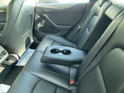 Used 2022 Tesla Model 3 RWD image 6