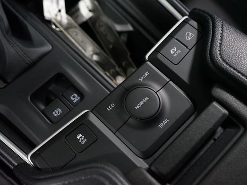 New 2026 Toyota Grand Highlander AWD Hybrid image 24
