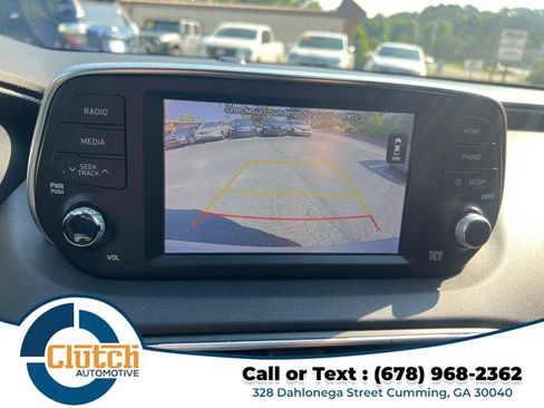 Used 2019 Hyundai Santa Fe SEL image 36