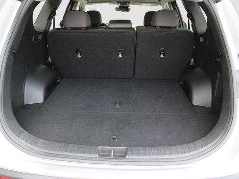 Used 2023 Hyundai Santa Fe SEL image 28