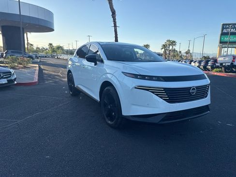 Used 2025 Nissan Murano SV image 4