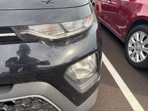 Used 2020 Kia Soul LX FWD image 6