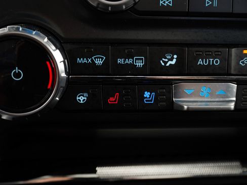 Used 2025 Ford F150 Raptor AWD/4WD image 22