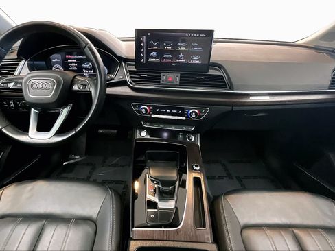 Used 2023 Audi Q5 2.0T Premium Plus w/ Premium Plus Package AWD/4WD image 16