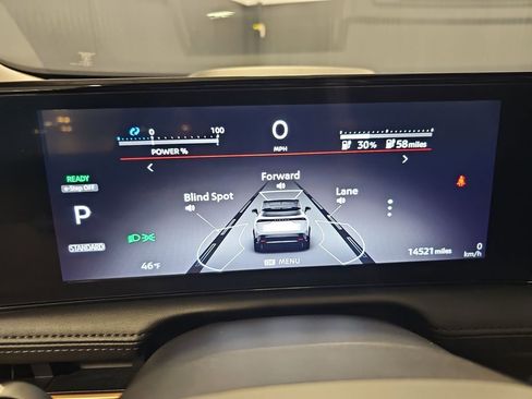 Used 2023 Nissan Ariya AWD image 35