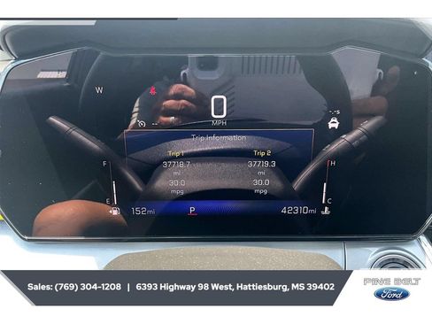 Used 2024 Chevrolet Trax LT FWD image 15
