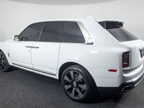 Used 2019 Rolls-Royce Cullinan AWD/4WD image 5