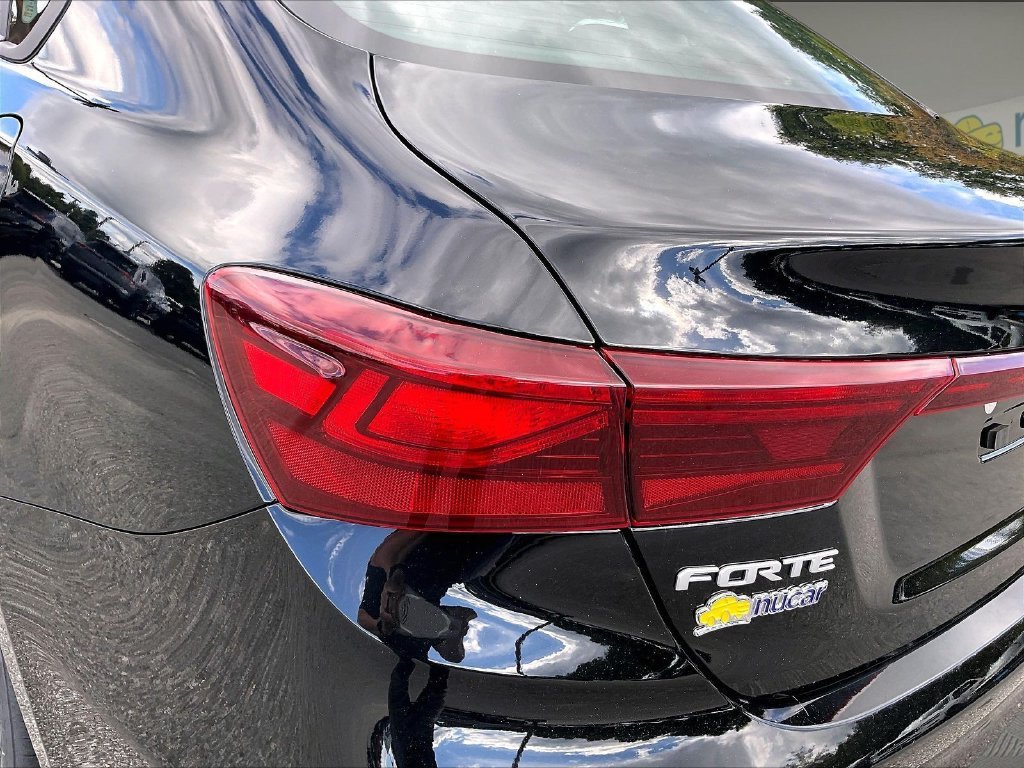 Certified 2024 Kia Forte LXS FWD image 29