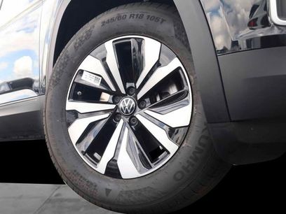 New 2026 Volkswagen Atlas SE