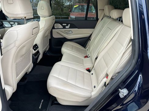 Used 2020 Mercedes-Benz GLS 580 4MATIC image 12