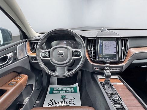 Used 2020 Volvo XC60 T6 Inscription AWD/4WD image 17