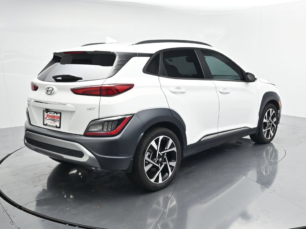Used 2023 Hyundai Kona Limited FWD image 7