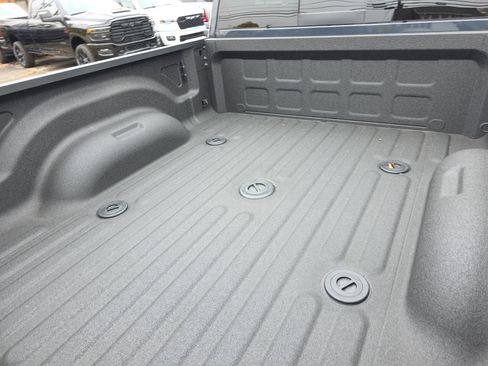 New 2026 RAM 2500 Limited AWD/4WD image 36