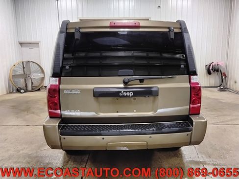 Used 2008 Jeep Commander Sport AWD/4WD image 8