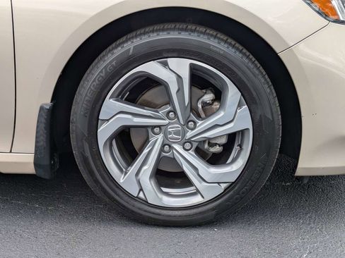 Used 2019 Honda Accord EX-L image 11
