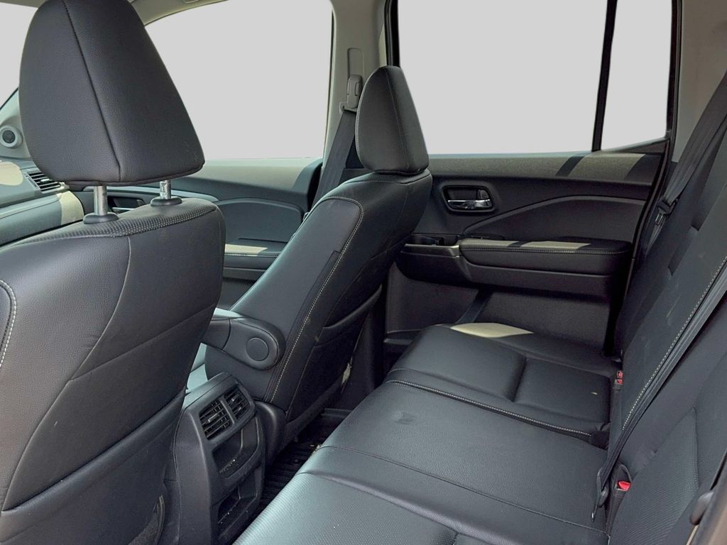 Certified 2023 Honda Ridgeline RTL image 12