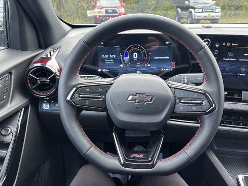 New 2026 Chevrolet Equinox RS w/ Convenience Package III image 17