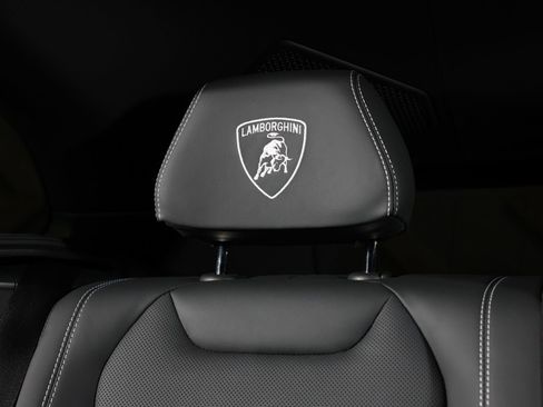 Used 2023 Lamborghini Urus Performante image 27