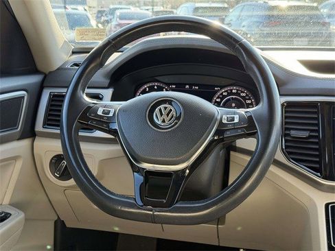 Used 2019 Volkswagen Atlas SEL image 9