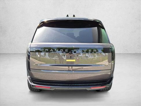 Used 2026 Land Rover Range Rover Long Wheelbase SE AWD/4WD image 6
