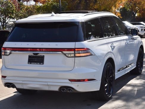 Used 2022 Lincoln Aviator Reserve w/ Equipment Group 201A image 8