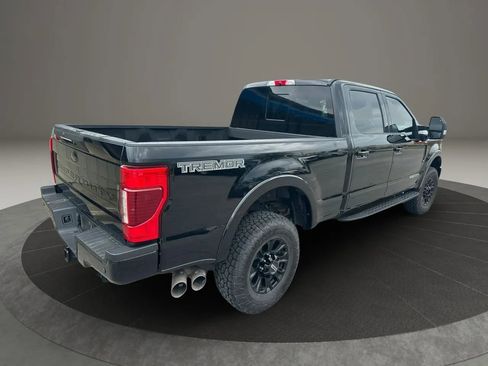 Used 2020 Ford F250 Lariat image 9