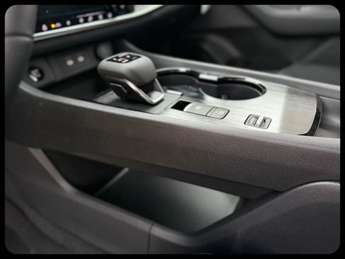 New 2026 Nissan Rogue SV w/ Cold Weather Package FWD image 25